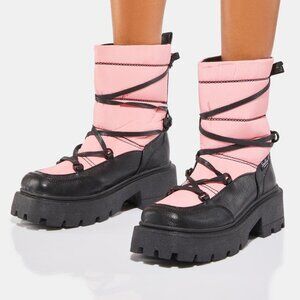 SNOWFALL PINK  Snow Boots ( BRAND NEW !!!! )